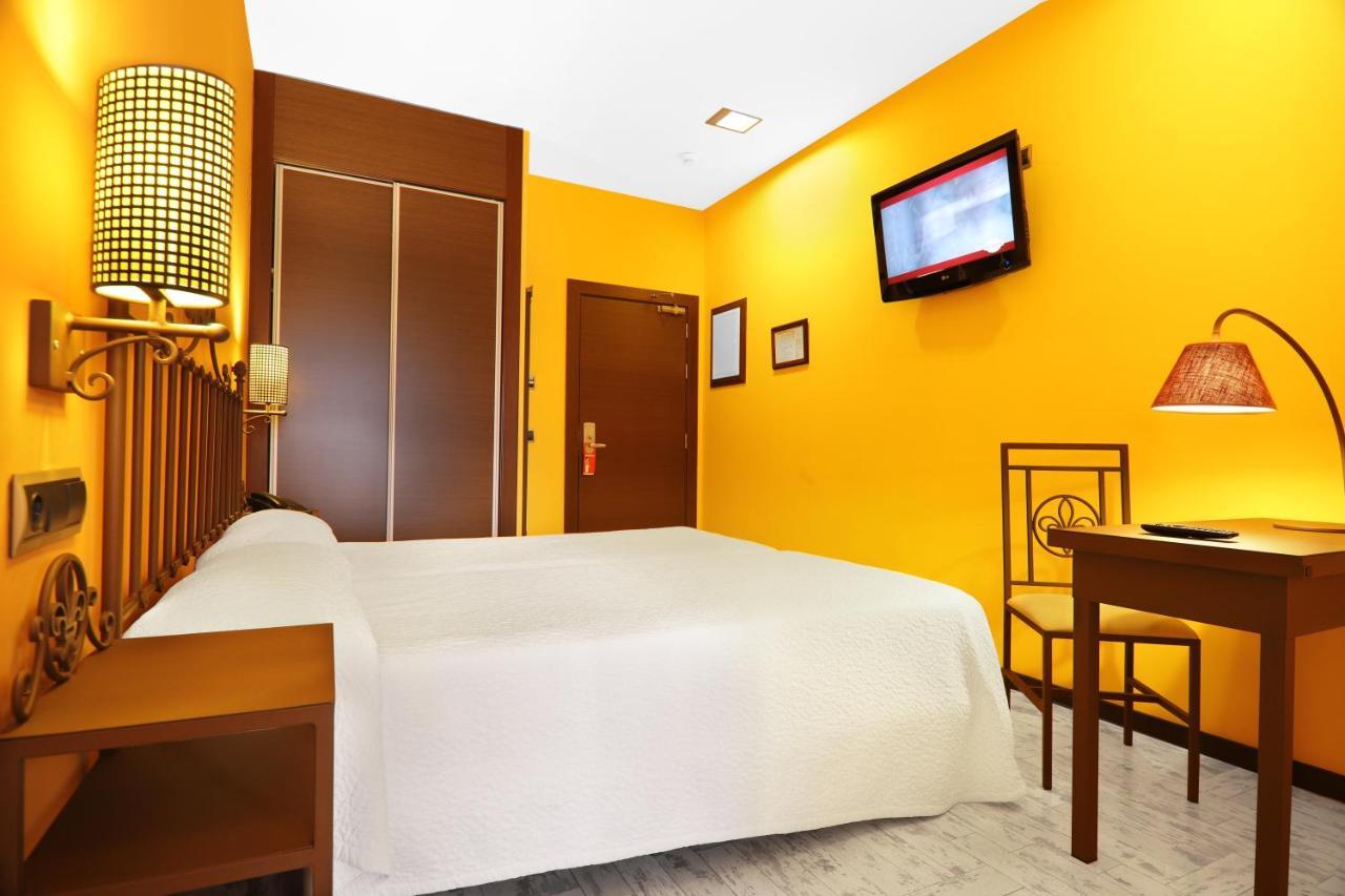 Hotel Moya Honrubia Luaran gambar