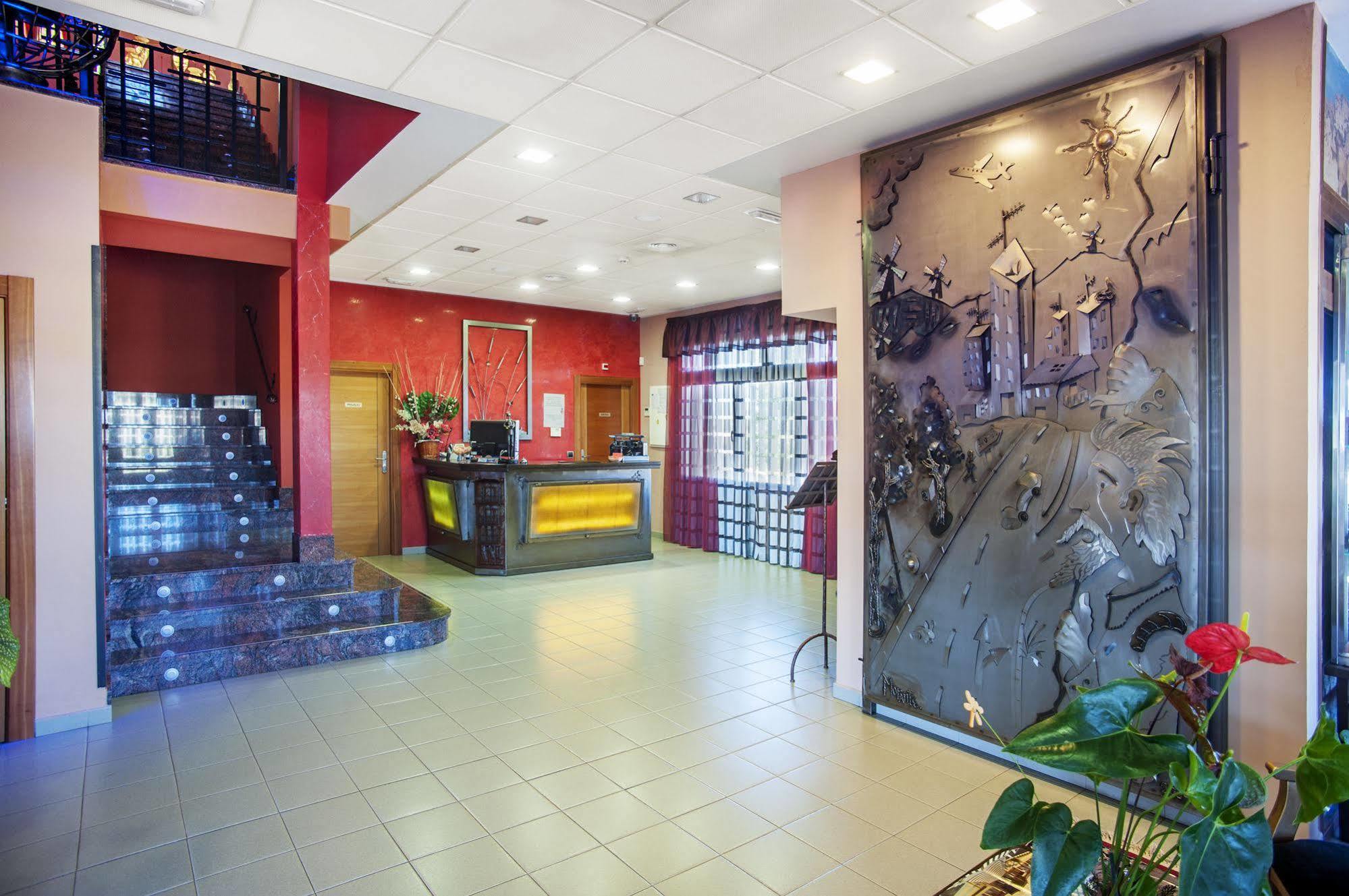Hotel Moya Honrubia Luaran gambar