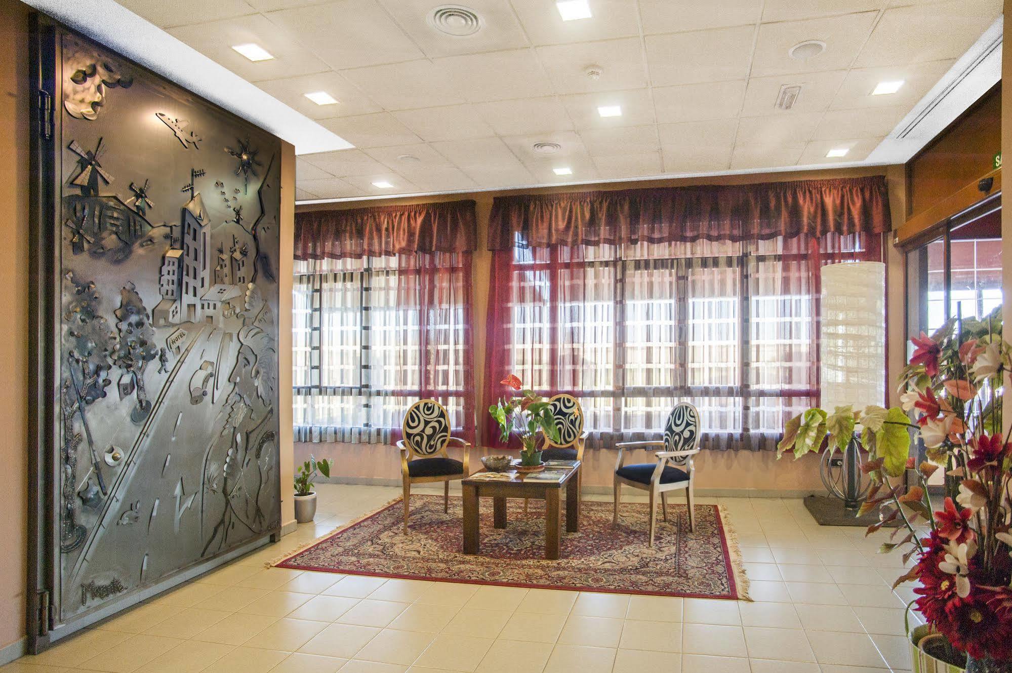 Hotel Moya Honrubia Luaran gambar